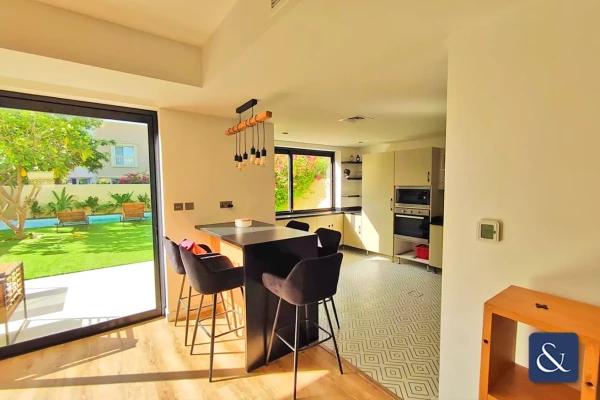 EXTENDED 3M | UPGRADED 3 BED AND MAIDS | POOL
