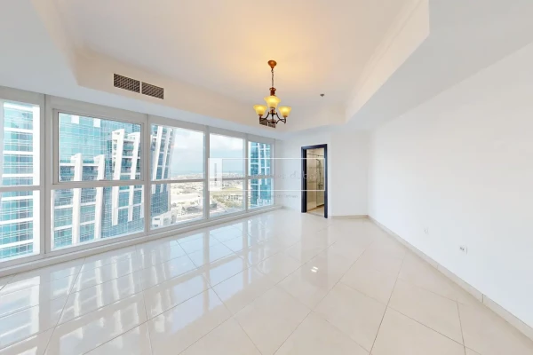 Canal and City Views | High Floor | Spacious