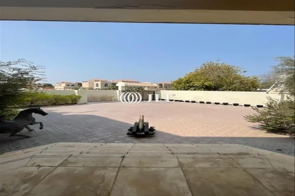 Prime Villa for Commercial use, Jumeirah 2