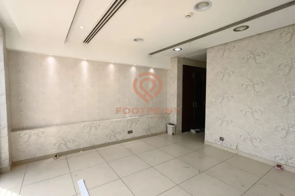 Commercial 4 Bedroom | Al Wasl Road|Great Location