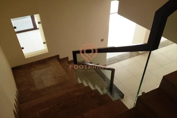 Commercial 4 Bedroom | Al Wasl Road|Great Location