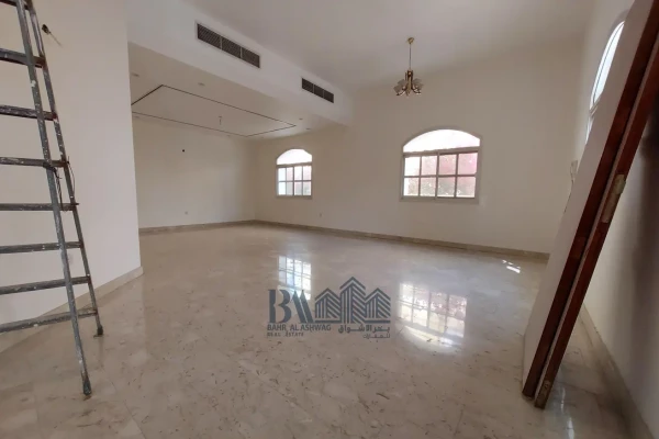 Commercial Villa For Rent in Jumeirah 1