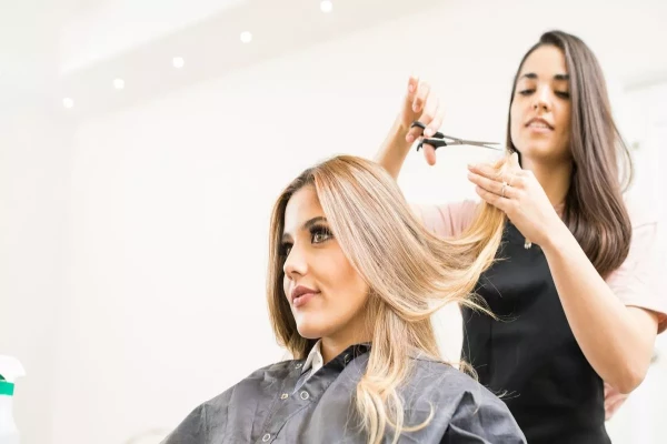 Book Hair Services at Home in Dubai