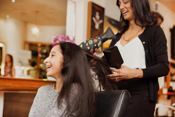 Book Hair Services at Home in Dubai