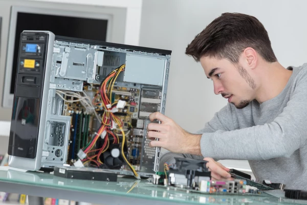 Computer Repair Center In Dubai