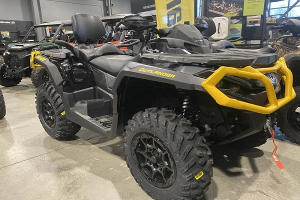 2023 CAN-AM OUTLANDER MAX XT-P 1000R